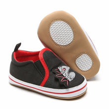Load image into Gallery viewer, Hot sale Cartoon Character style Toddlers Baby Canvas shoes Baby moccasins Soft bottom First walkers Bebe Anti-slip Baby shoes