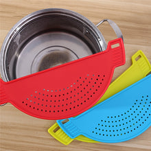 Load image into Gallery viewer, Dropship Rice Washing Drain Board Noodles Spaghetti Fruit Vegetable Tools Cleaning Colanders &amp; Strainers Kitchen Accessories
