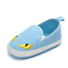 Load image into Gallery viewer, Hot sale Cartoon Character style Toddlers Baby Canvas shoes Baby moccasins Soft bottom First walkers Bebe Anti-slip Baby shoes
