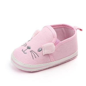 Hot sale Cartoon Character style Toddlers Baby Canvas shoes Baby moccasins Soft bottom First walkers Bebe Anti-slip Baby shoes