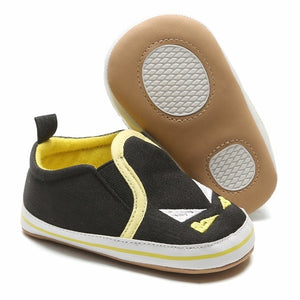 Hot sale Cartoon Character style Toddlers Baby Canvas shoes Baby moccasins Soft bottom First walkers Bebe Anti-slip Baby shoes