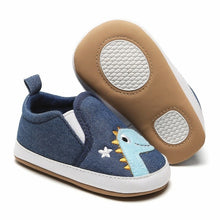 Load image into Gallery viewer, Hot sale Cartoon Character style Toddlers Baby Canvas shoes Baby moccasins Soft bottom First walkers Bebe Anti-slip Baby shoes
