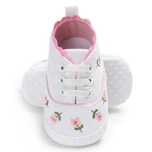 Load image into Gallery viewer, Pudcoco Newborn Infant Baby Kid Girl Embroidery Flower Soft Sole Crib Toddler Summer Princess First Walkers Causal Shoes 0-18M
